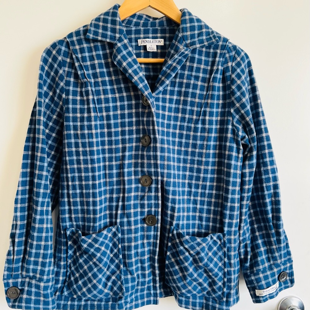 Pendleton Blazer 100% Virgin Wool Women’s Size: Small Blue Checkered Jacket